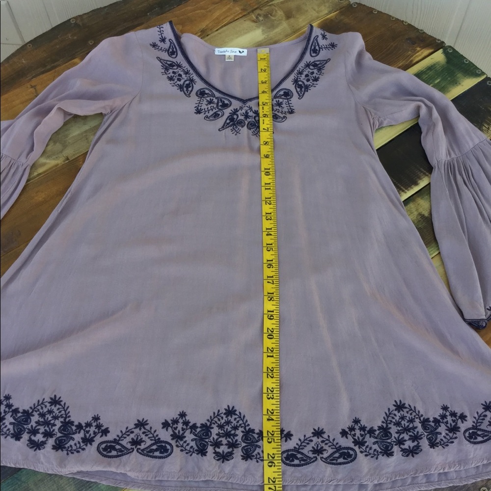 4/25 🌵🌵🌵 Embroidered Boho Tunic